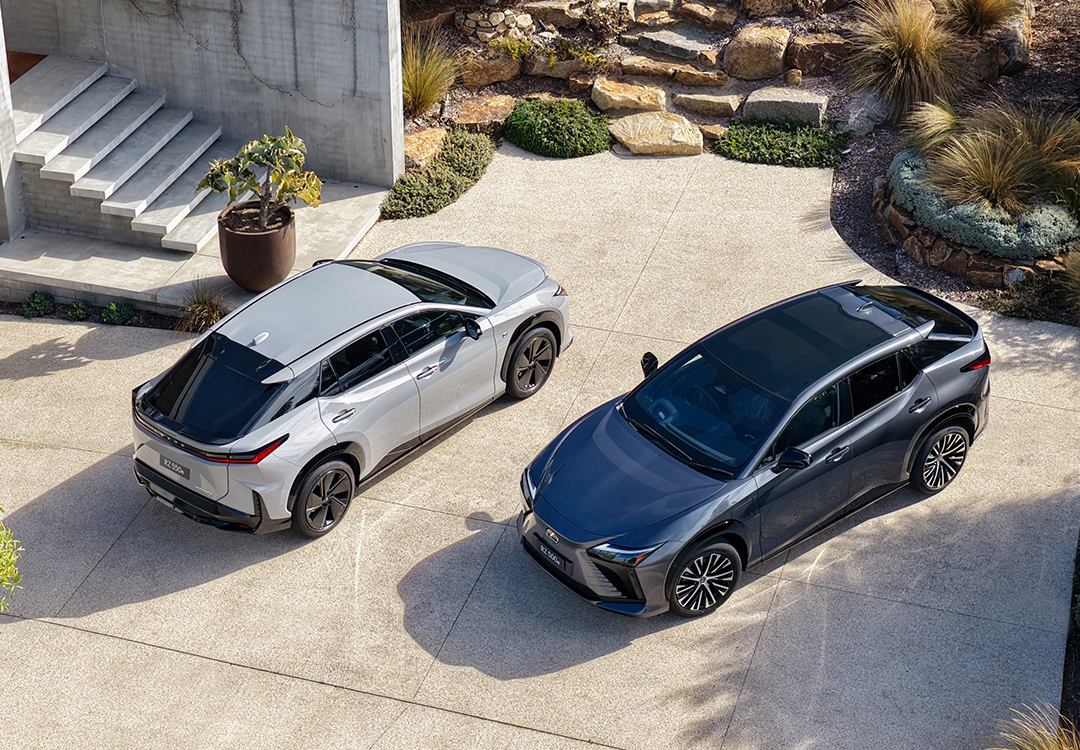 Lexus RZ